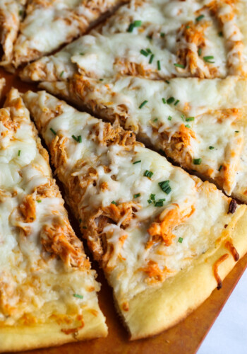 Easy Buffalo Chicken Pizza Recipe