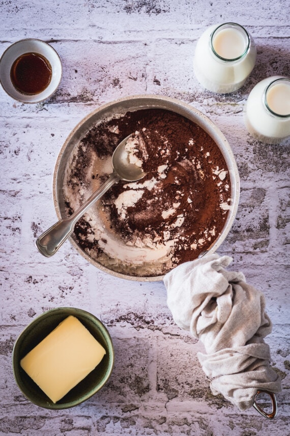 Mixed dry ingredients for pudding.