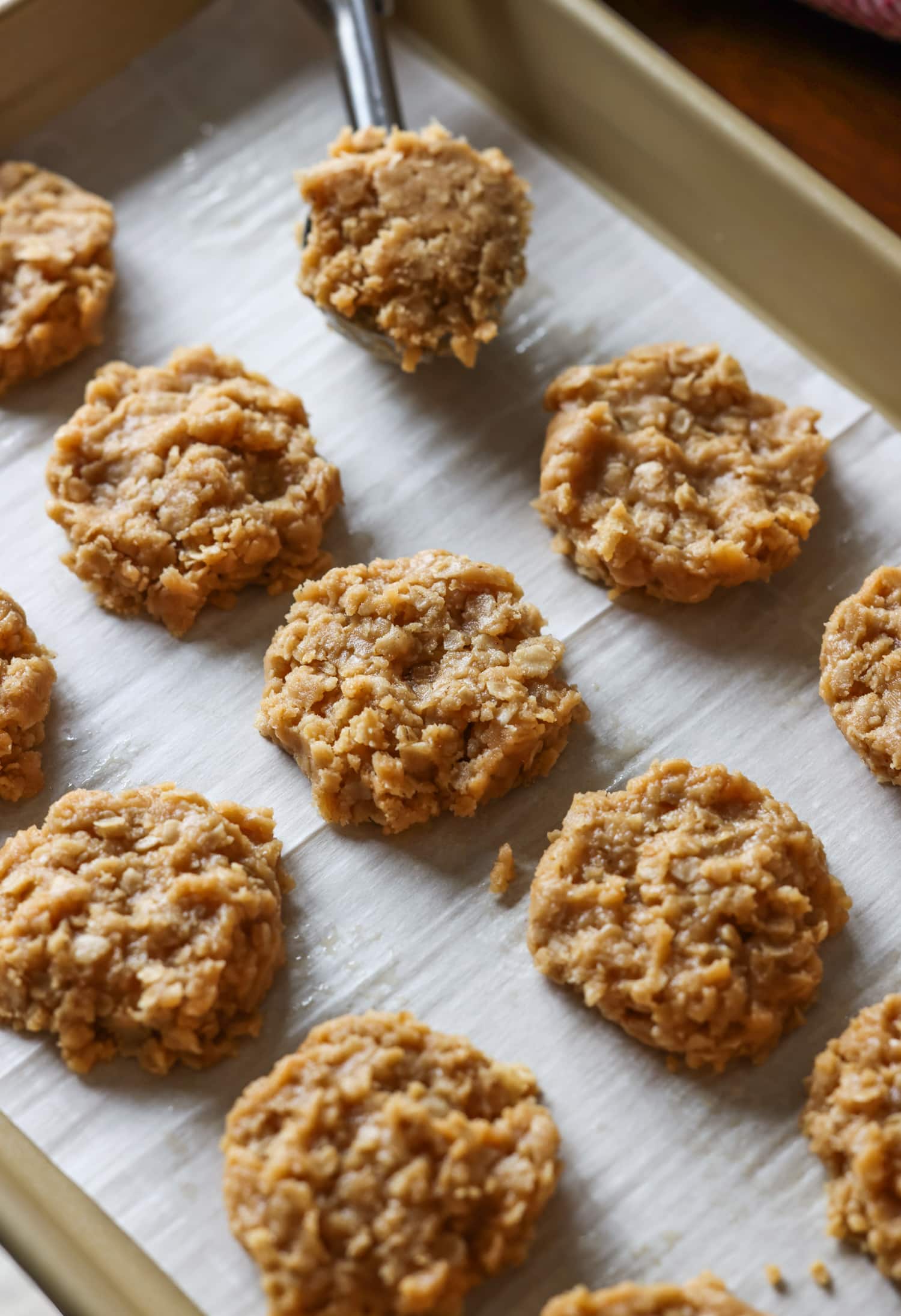 peanut butter oat no bake cookies